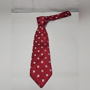 Faconnable Red and White Patterned Tie